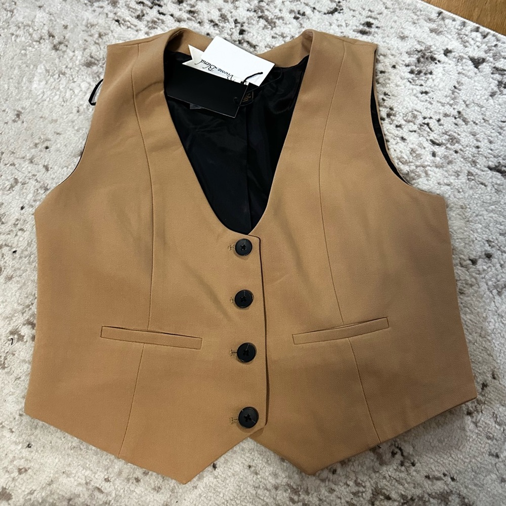 New🍁Gorgeous black button ANTHRO vest - Picture 5 of 5